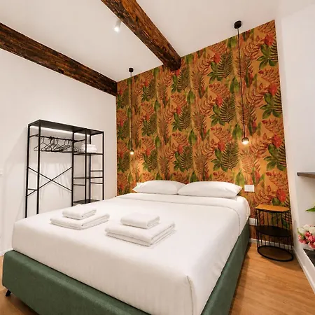 Apartment Design, Aria Condizionata ,cuore Del Centro Storico *