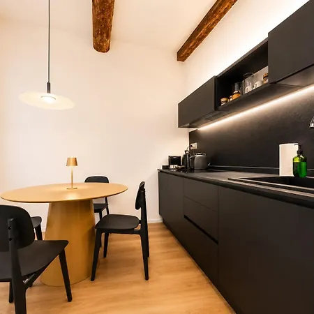 Design, Aria Condizionata ,cuore Del Centro Storico *